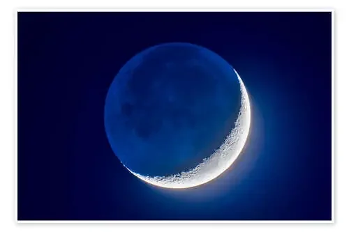 4-day old waxing crescent moon de Alan Dyer Stocktrek Images
