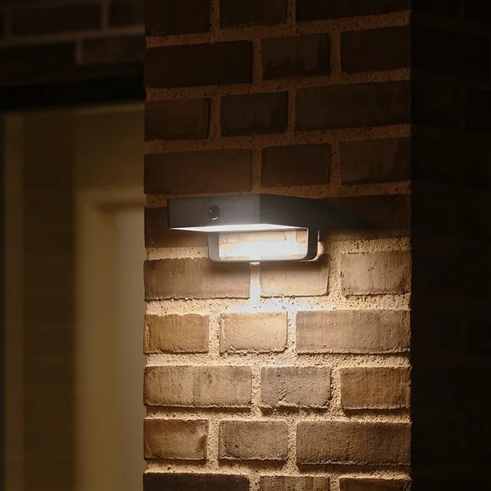 Aplique LED para exterior Saulio, negro, aluminio, IP44