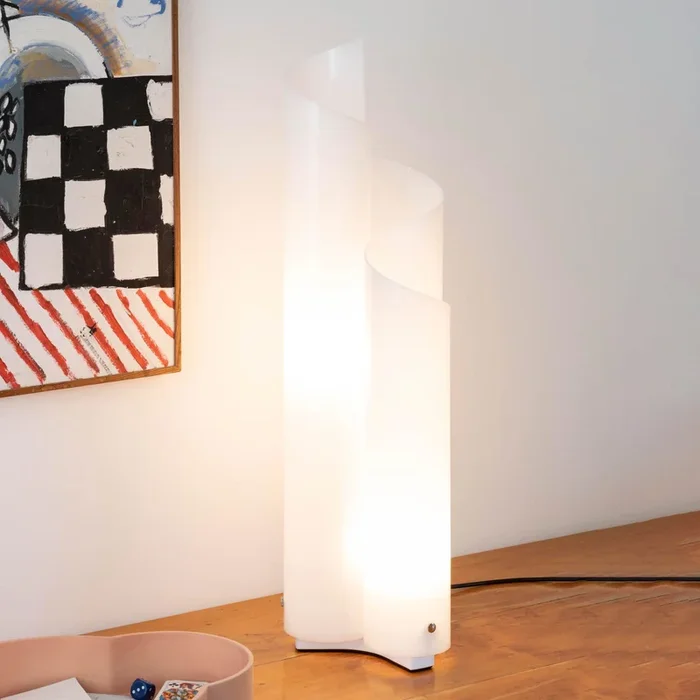 Artemide Mezzachimera lámpara suelo diseño ondas
