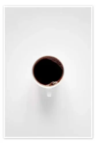 Black coffee loves white minimalism de Studio Nahili