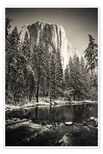 El Capitan above the Merced River in winter de Russ Bishop Danita Delimont