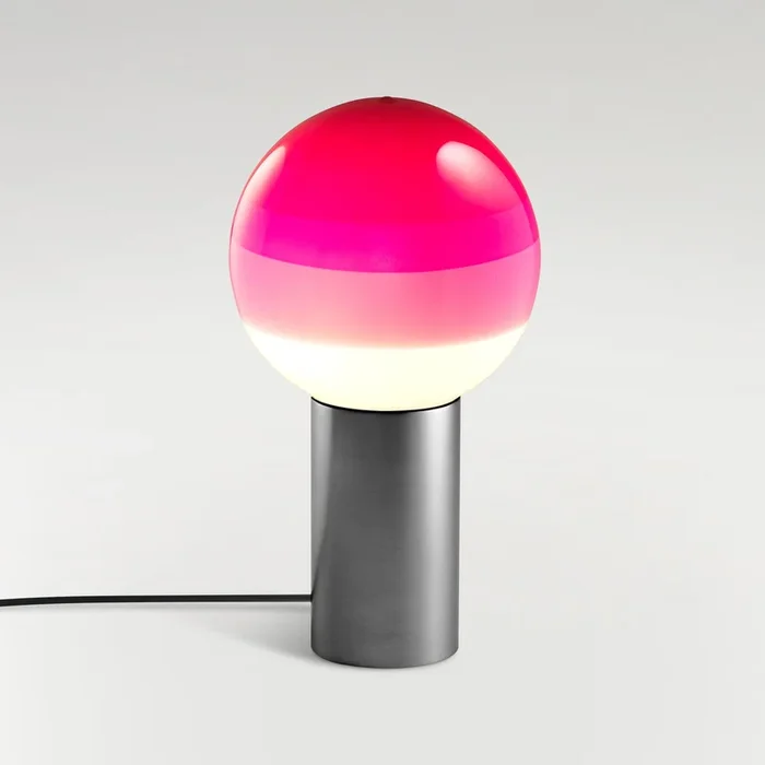 Lámpara de mesa MARSET Dipping Light, altura 22 cm, rosa/grafito