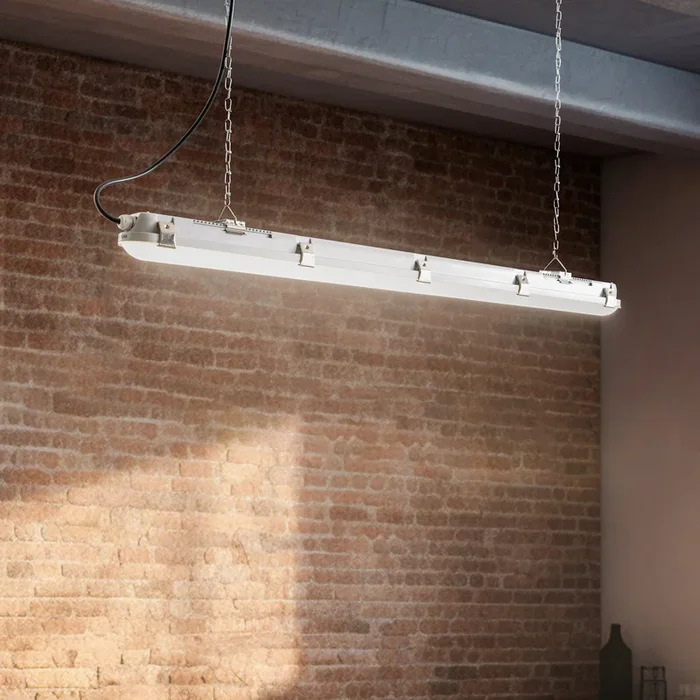 Lámpara resistente a la humedad BRUMBERG Humid One, 35 W, 119 cm