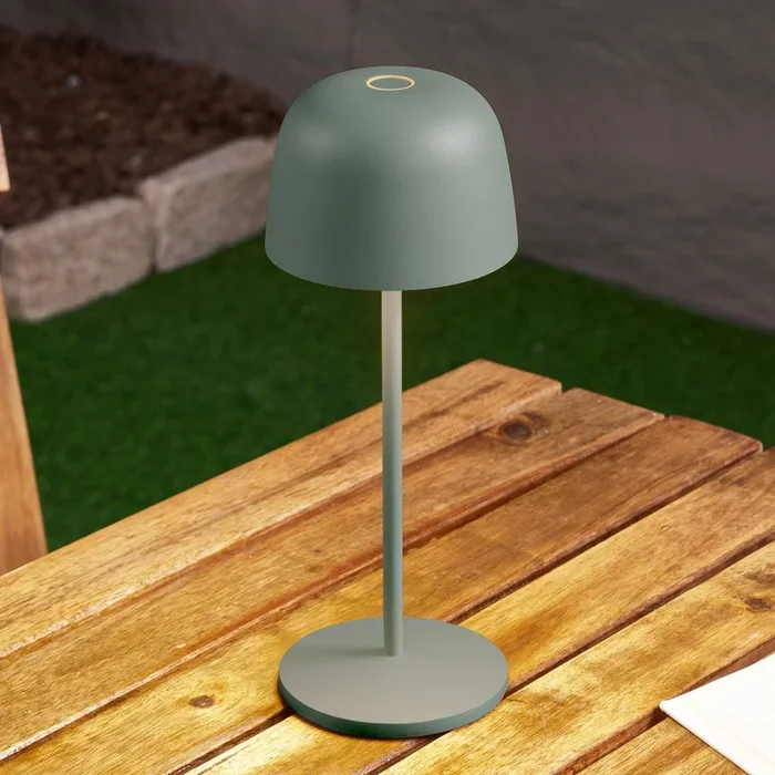 Lindby Lámpara de mesa LED recargable Arietty, verde, atenuable, IP65