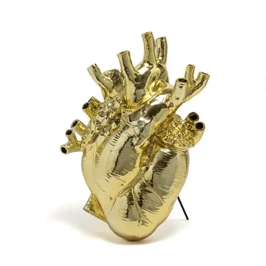Love In Bloom Giant Resin Heart Jarrón Oro – Seletti
