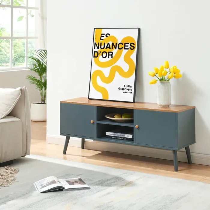 Mueble de TV Reyljand con compartimentos 120x35x50 cm – [en.casa]
