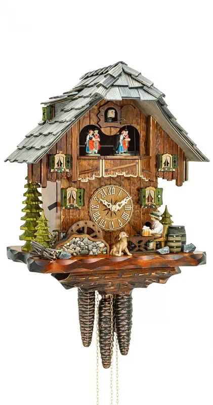 Reloj cucúCasa de la selva negra con bebedor de cerveza y rueda de molino que se mueven