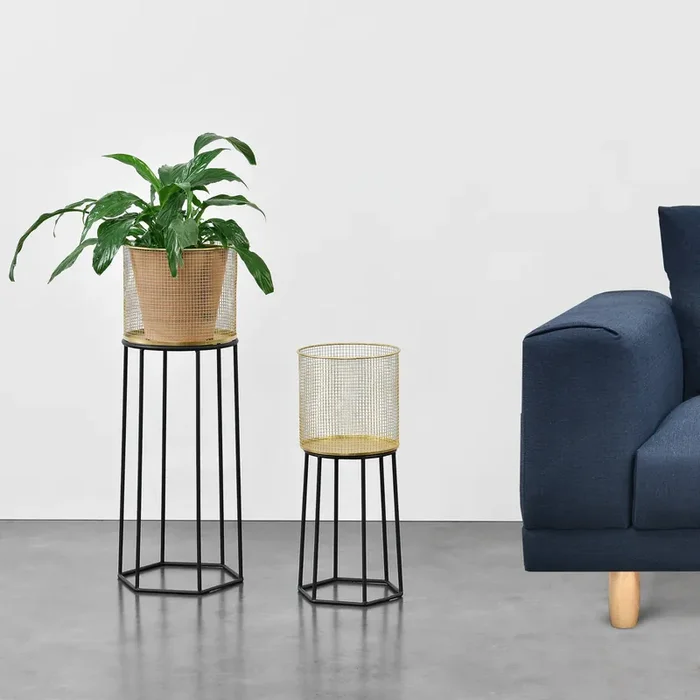 Set de 2x soportes para plantas Merelbeke metal 50 x 22,5 x 19 cm y 70 x 27 x 23,5 cm – Dorado y Negro [en.casa]