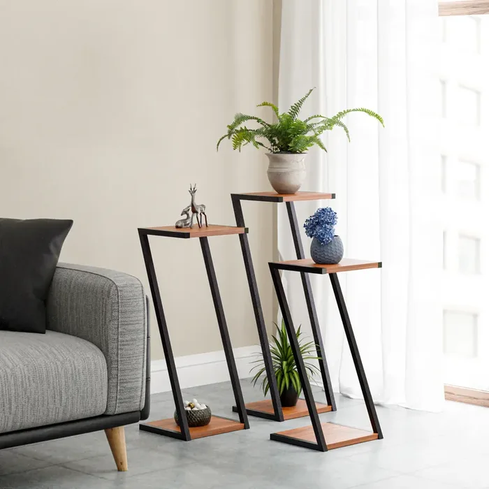 Set de 3 mesas auxiliares Hjartdal acero diferentes tamaños – Efecto Madera / Negro [en.casa]