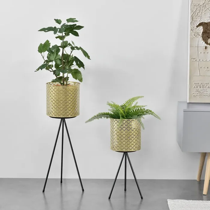 Soporte para plantas de metal – 2 piezas – 50 x 23 x 20 cm y 70 x 28 x 23,5 cm – Estantería para macetas – Bastidor para macetas – Color Dorado y Negro [en.casa]®